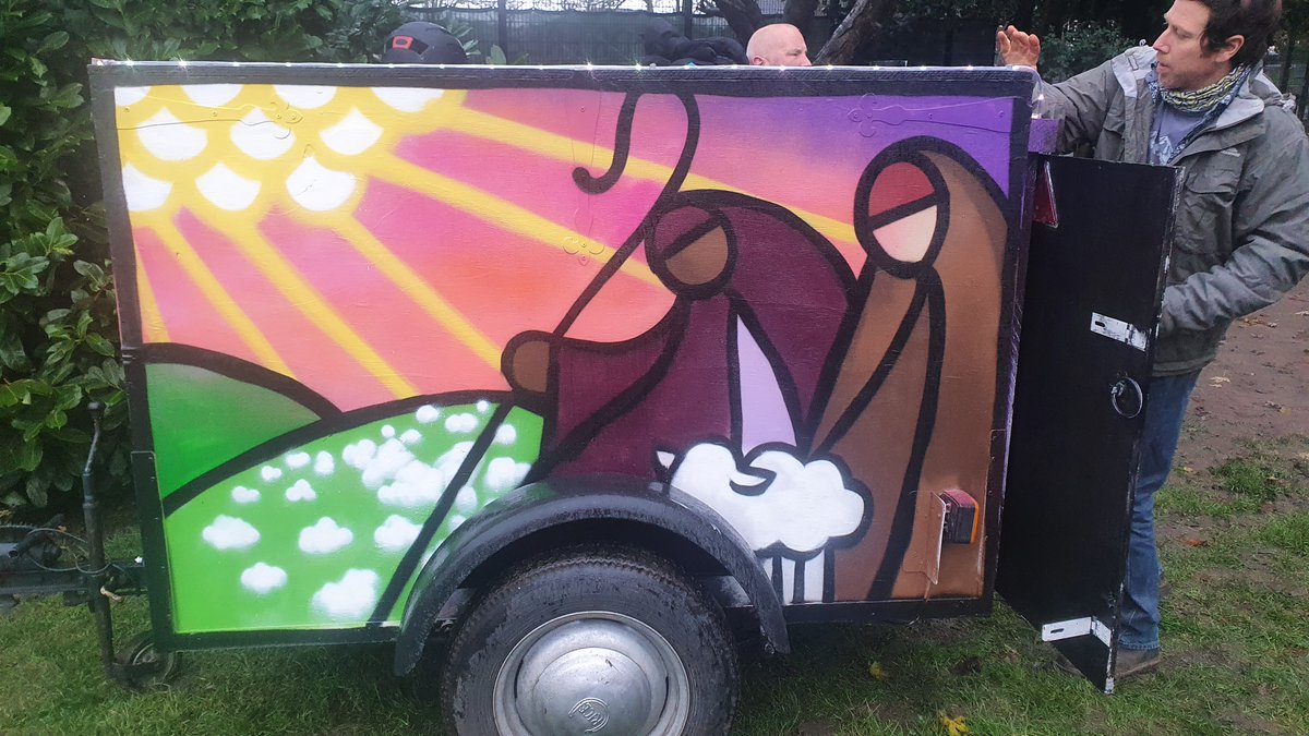 Carols in the Park tweet media