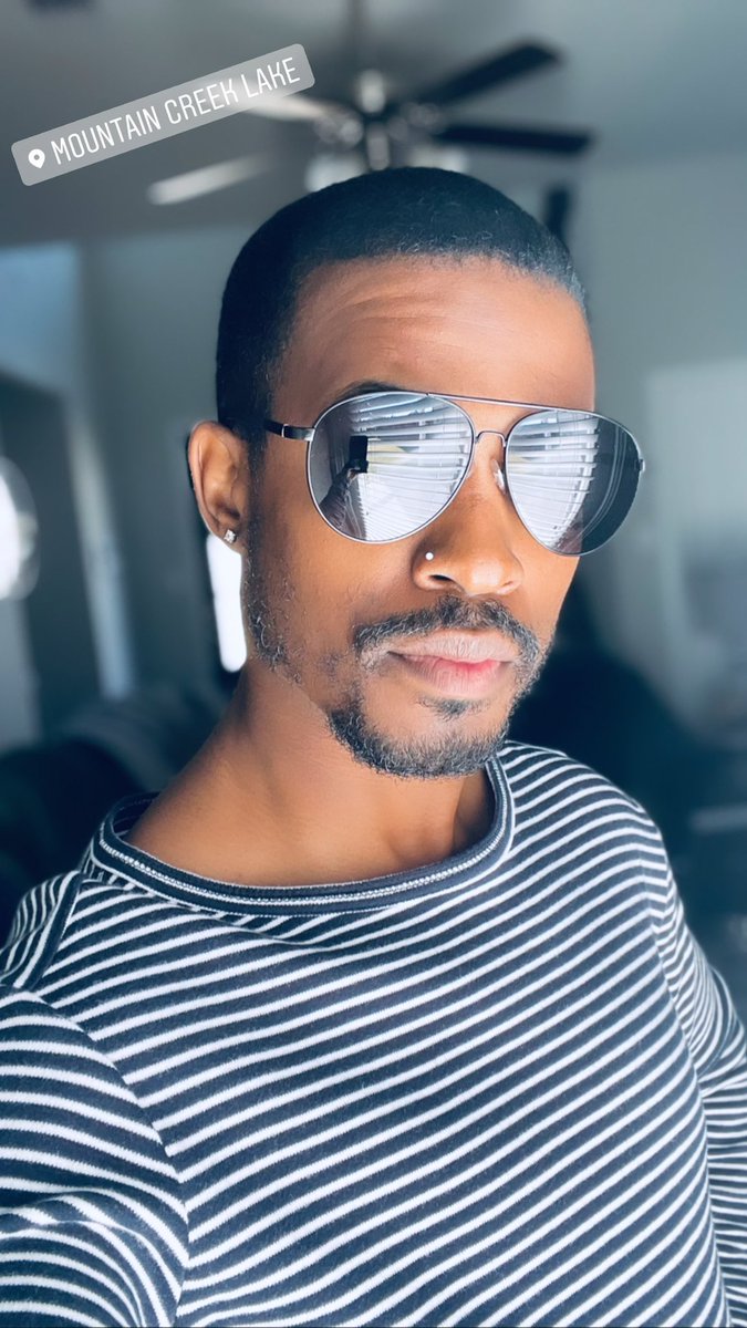modelboyjd's tweet photo. #ModelBoyJD #BlackLivesMatter #AllBlackLivesMatter #BaldMen #BaldBlackMen #BaldGay #BlackIsKing #Melanin #Skin #SheaButter #CocoaButter #SexyBlackMen #DamnHeFine #BDE #LGBT #Gay #InstaGay #Model #MaleModel #Fashion #BlackParade #PandemicFly #Influencer #DallasGay #DallasGayBoys https://t.co/9O00tEWTV7