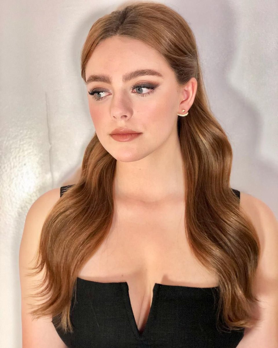 danielle rose russell as taylor swift songs; a thread