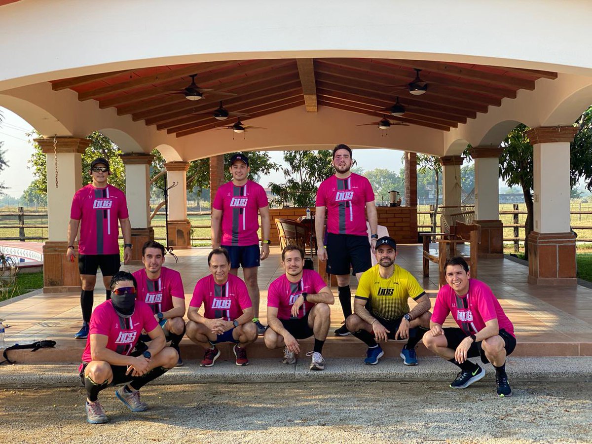 hpsteam1's tweet image. Medio maratón para cerrar el año #hpsteam