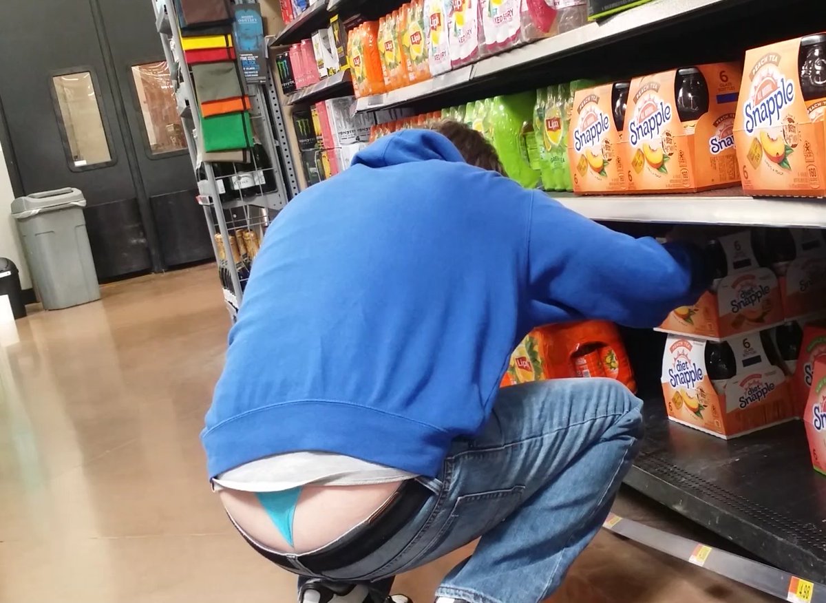 Maletail20's tweet photo. #whaletail #thongslip #maletail #thong #tanga #thongexposed #manthong https://t.co/4Vqb1vztlR
