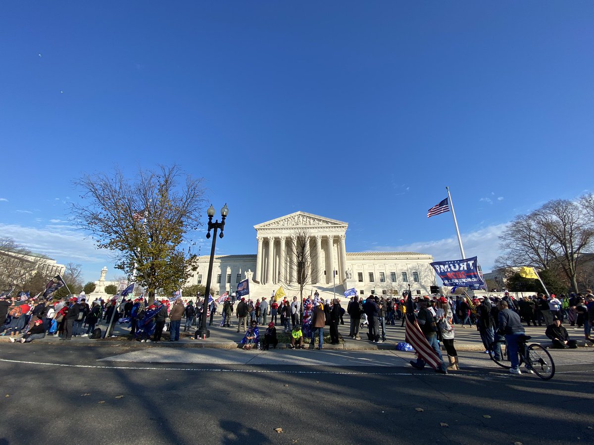 NOW: A crowd of 1,000+ has gathered at the steps of the U.S. Supreme Court to protest the presidential election.Some of the protestors are currently saying the Lord’s Prayer while holding rosaries in the air.Others are calling for small government and an end to communism.