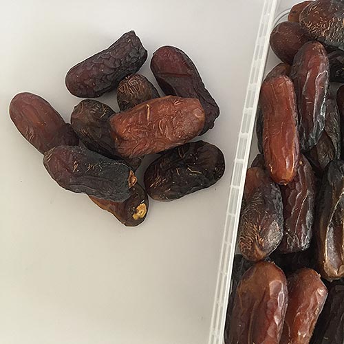 kernelofoods's tweet photo. Have you ever tasted Piarom Dates?

Most Delicious Dates in the World.

Contact us for Order: info@nutsbazaar.ca

#nutskala #nutsbazaar #piaromdates #freshnuts #dateswholesaler https://t.co/Q007d0AmBj