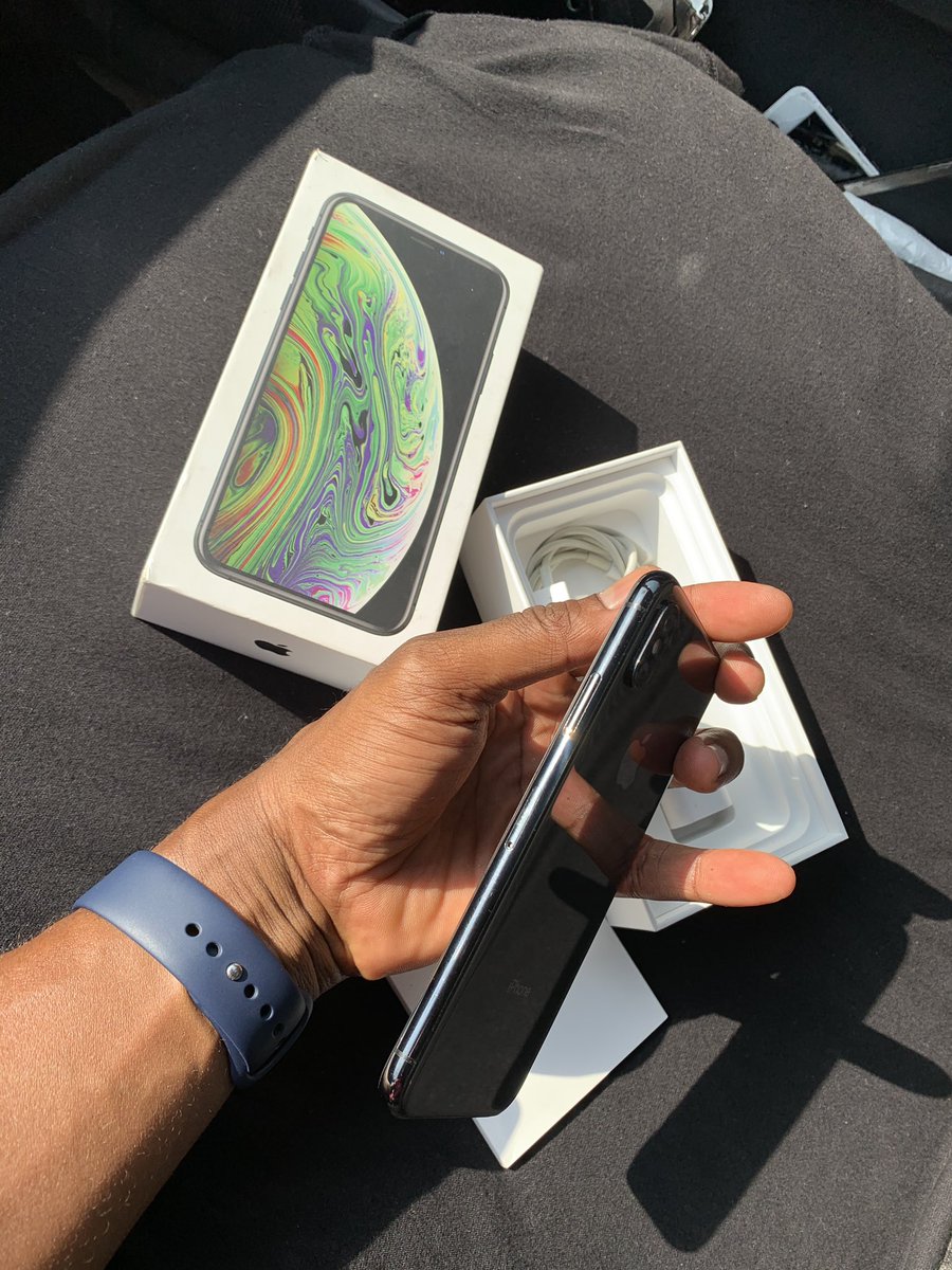 Phone Type: 
Used Factory Unlocked iPhoneXS
Color: Black 
Size: 256GB
Battery Health: 86%

Price: Ghc 3,800

Call / WhatsApp / iMessage 0262666226

#iTech911 #iBuy #iSell #iSwap #iFix #Apple #Accra 🇬🇭 #Warranty #iDealerShip ♻️ #TechAddiction
