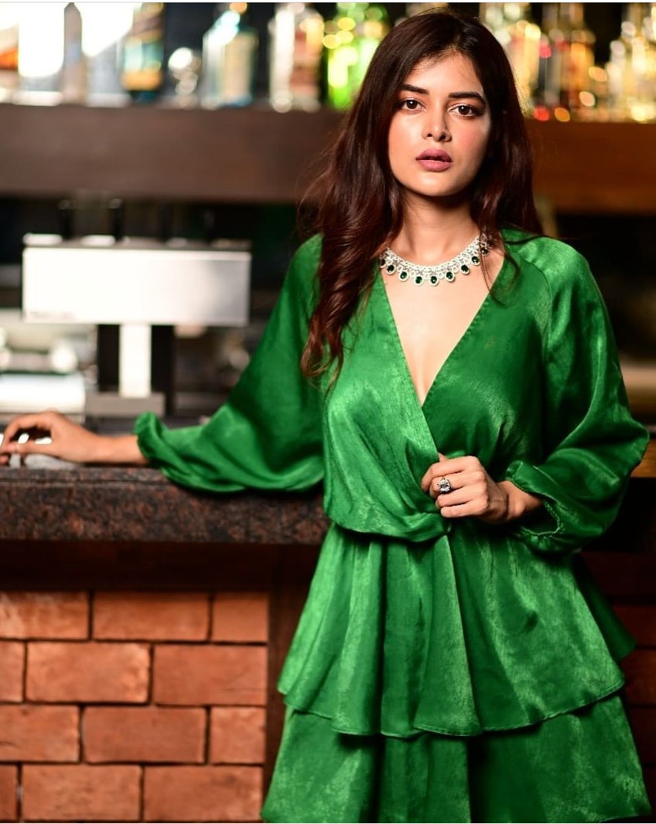 RishiMadhumita's tweet photo. Stylish stunningdiva #madhumitasarcar #photoshoot for #sanandamagazine #styleandfashion
@SanandaMagazine
Make-up @sumanmakeupartist
Styling @kiara__sennnn
Photography
@siladityadutta https://t.co/s9fabtVzbl