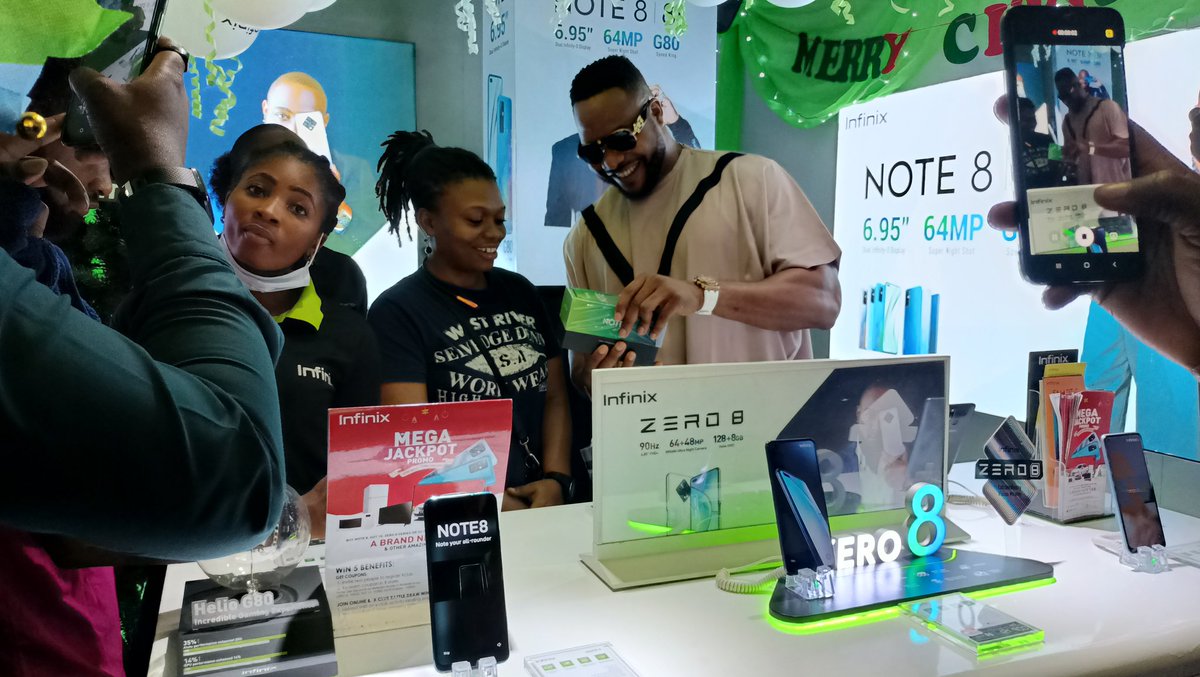 FinetMobile's tweet photo. Our Customers had an happy hour with Ninalowo Bolanle during the #InfinixNote8MeetAndGreet
It was nice having you around Man of Grace. https://t.co/whqFUFlC9I