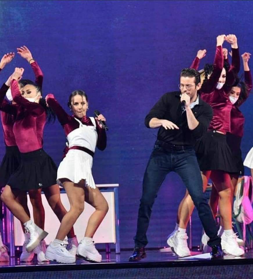 katrin_akl1's tweet photo. Ψηφίζουμε σήμερα Α8 στο 54777 η χαρίστε τους την δωρεάν ψήφο σας μέσω του open tv app.🤭
#vangeliskakouriotis #Eurovision #j2us #music #song #fans #eurofans https://t.co/lTBhHJNxOl