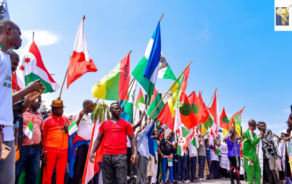nancymutoni's tweet photo. Turi kumwe twese Birashoboka. Together we can! #Burundi https://t.co/JSLb3MgEEj