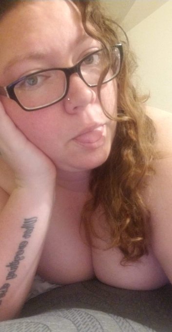 Relaxing! Wbu?? https://t.co/LVGYXTyGes