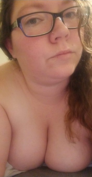 Anything you'd like to see?? Check out my free onlyfans acct. https://t.co/h53QiT9jim https://t.co/0