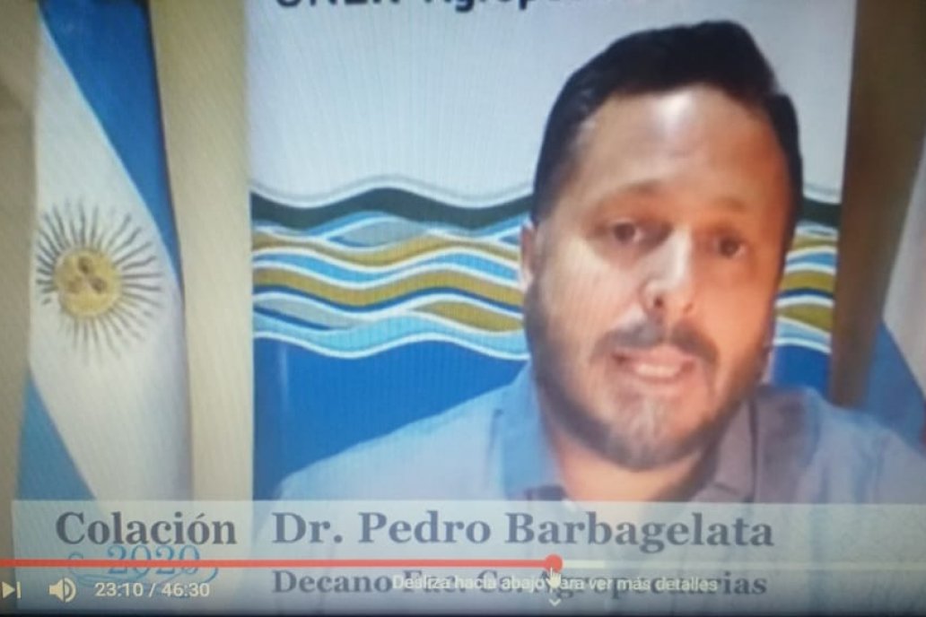 CampoenAccion's tweet photo. Saludable compromiso social en el acto de colación en Agropecuarias
La virtualidad no alcanzó a mellar la carga emocional de la ceremonia de colación de la Facultad de Ciencias Agropecuarias, de la Universidad Nacional de Entre Ríos. @fcauner  https://t.co/HGDo0PI0Gd https://t.co/I8gBpFCX9e
