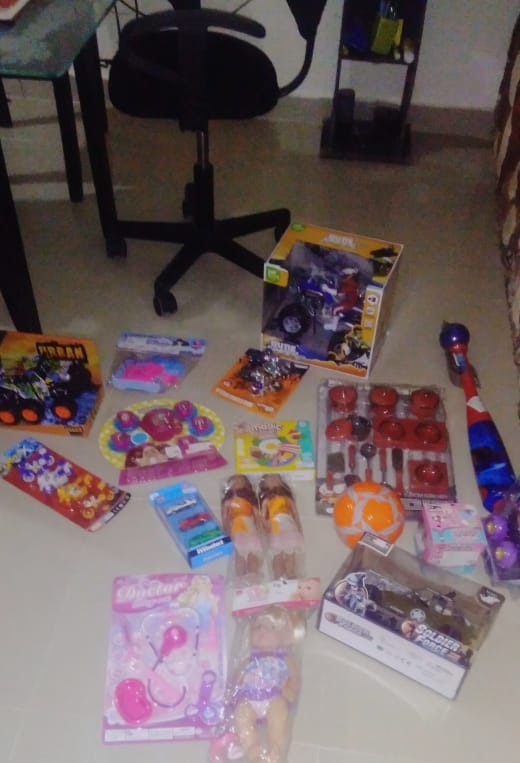 SomosFJ's tweet photo. Nos van llegando donaciones 😍🥳 animate ayudarnos y acercate mañana con tu donación a la Cra 9 # 50 - 32 y podrás participar de las rifas que tenemos para tii #SomosFj https://t.co/A6xdyf9vNs