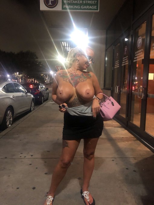 Nothing to see here https://t.co/641dwH9tW5<a href="/tag/birthdaygirl"class="tags"><span>#birthdaygirl</span></a><a href="/tag/retweet"class="tags"><span>#retweet</span></a><a href="/tag/seductivesunday"class="tags"><span>#seductivesunday</span></a>