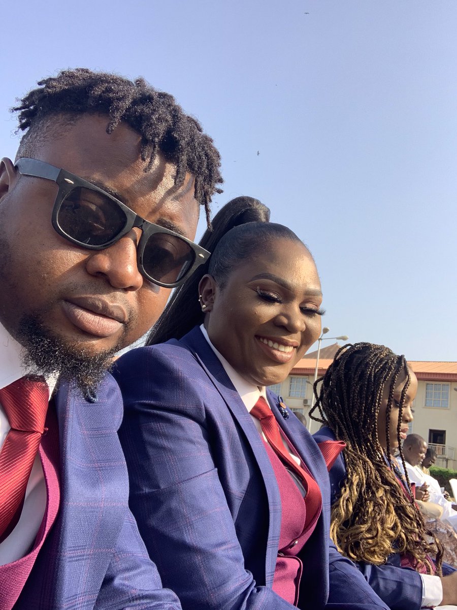 hoyindarmollah's tweet photo. Forget it, I’m a fine girl 🥰 
#groomsmaid duty https://t.co/U6UFmg1FCL