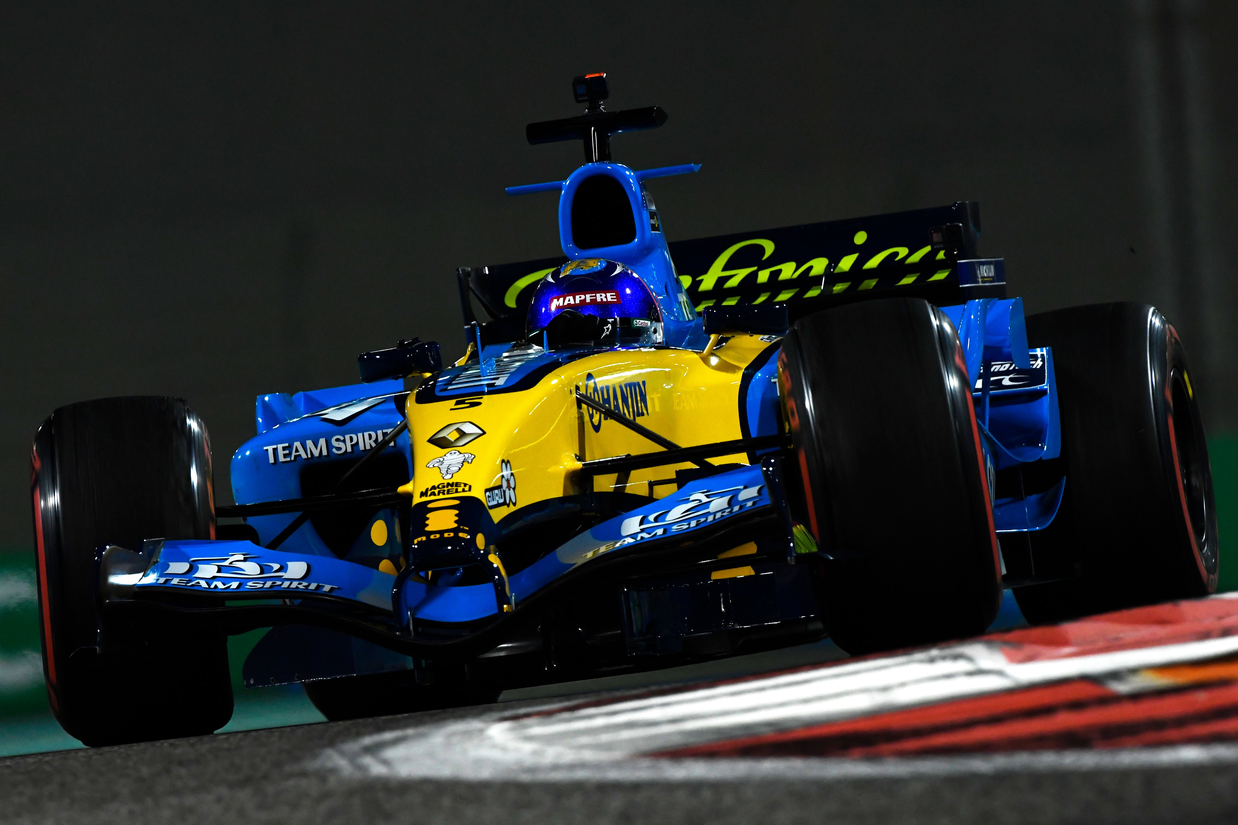 Fernando Alonso regresa a la Fórmula 1 de la mano de Renault