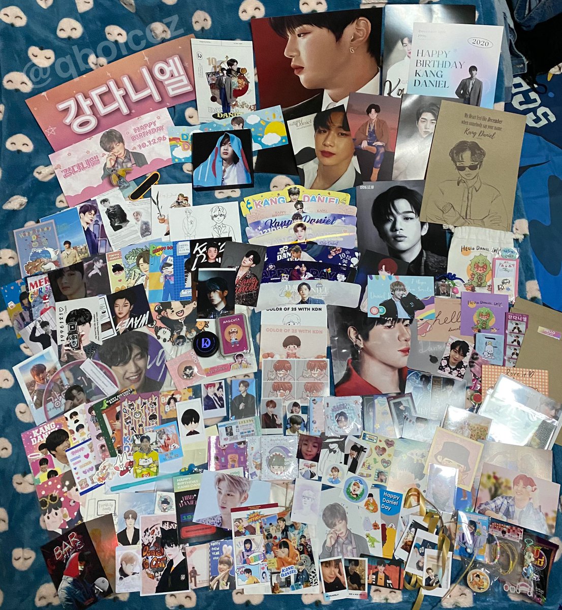 qBoicez's tweet photo. ขอบคุณของแจกทุกงาน 💜
เยอะมากจริงๆ จะเก็บไว้อย่างดีเลย
#KDNBrightenStar
#KDNisOurDestiny
#BewithKDN #BewithKDNxDGB
#DecemberWishDaniel
#Colorof25thwithKDN
#REWINDANIELTO24th
#KDNisMyBestpart
#25thAgeofKDN
#HAVEANIELDAY
#HappyDanielDay
#KANGDANIEL
#คังแดเนียล
#강다니앨 https://t.co/alMPnmaVgQ