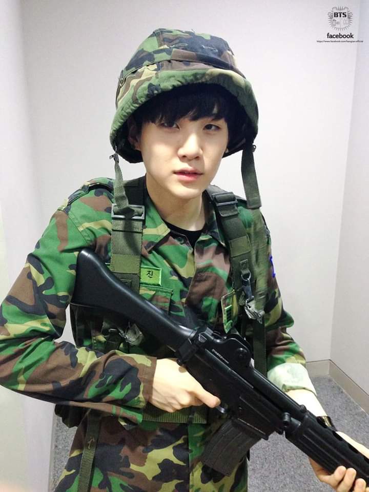 borahae136's tweet photo. #YoonGiiscuteboy
#YoonGiAngel
#YoonGiisbeautiful
#YoonGiisSweetLikeHoney
#YoonGiKingofBTS
#YoonGiBestBoy
#Sugaiscute
#Sugaistalented
#MeowYoonGi
#YoonGiPrecious
#YoonGiperfect
#YoonGiAngel
#YoonGiBestProducer
#YoonGikingOfBTS https://t.co/tvGtuoSOhQ
