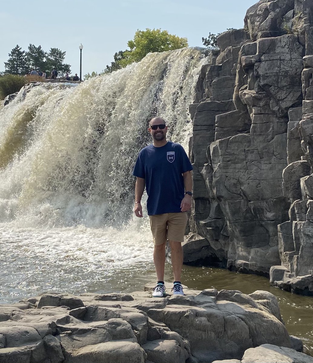 NickersonBecky's tweet photo. This guy has motivated, inspired, and supported so many people - today we get to celebrate him! Happy birthday @RickNickerson   Love you so much 💕🥰 https://t.co/hbYCNIIb5f