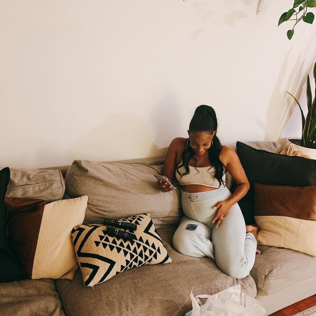 MickeyGuyton's tweet photo. I can’t believe I’ve got just 2 months left till I get to be this little guys mom. 🥺 Life is a miracle and it moves at lightening speed at times. Thank you @ShayMariMusiq for capturing this moment. Love you so much. https://t.co/CI9Tk4PqvD