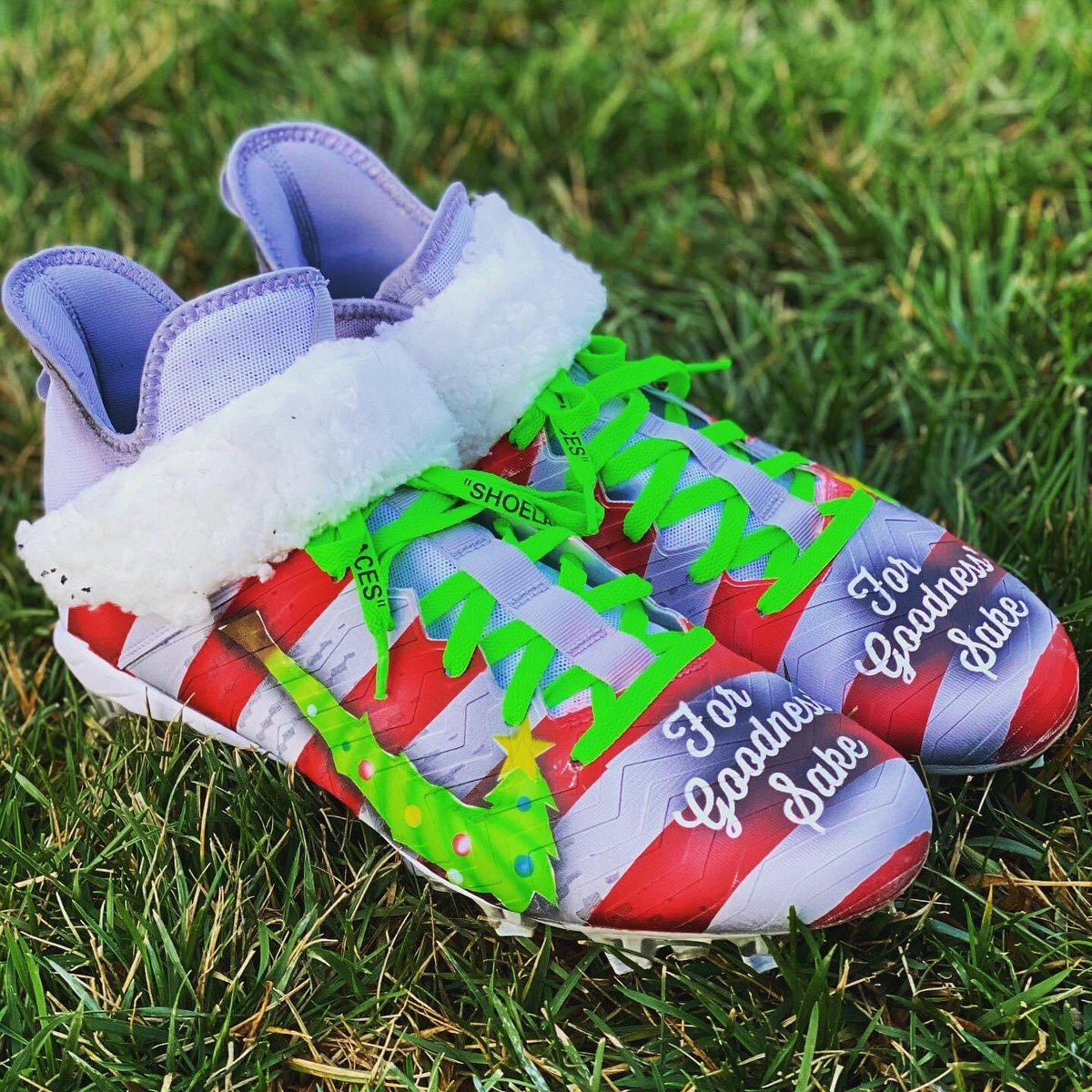 larryzimm4's tweet photo. Here’s Justin’s #MyCauseMyCleats that he will be wearing during the #Bills game against the Pittsburgh Steelers tomorrow night on @SNFonNBC.

His cause will help the kids from his hometown of Greenville, MI.

#BillsMafia #letsgobuffalo #prouddad #letsgo61 https://t.co/AZml31Ko1h