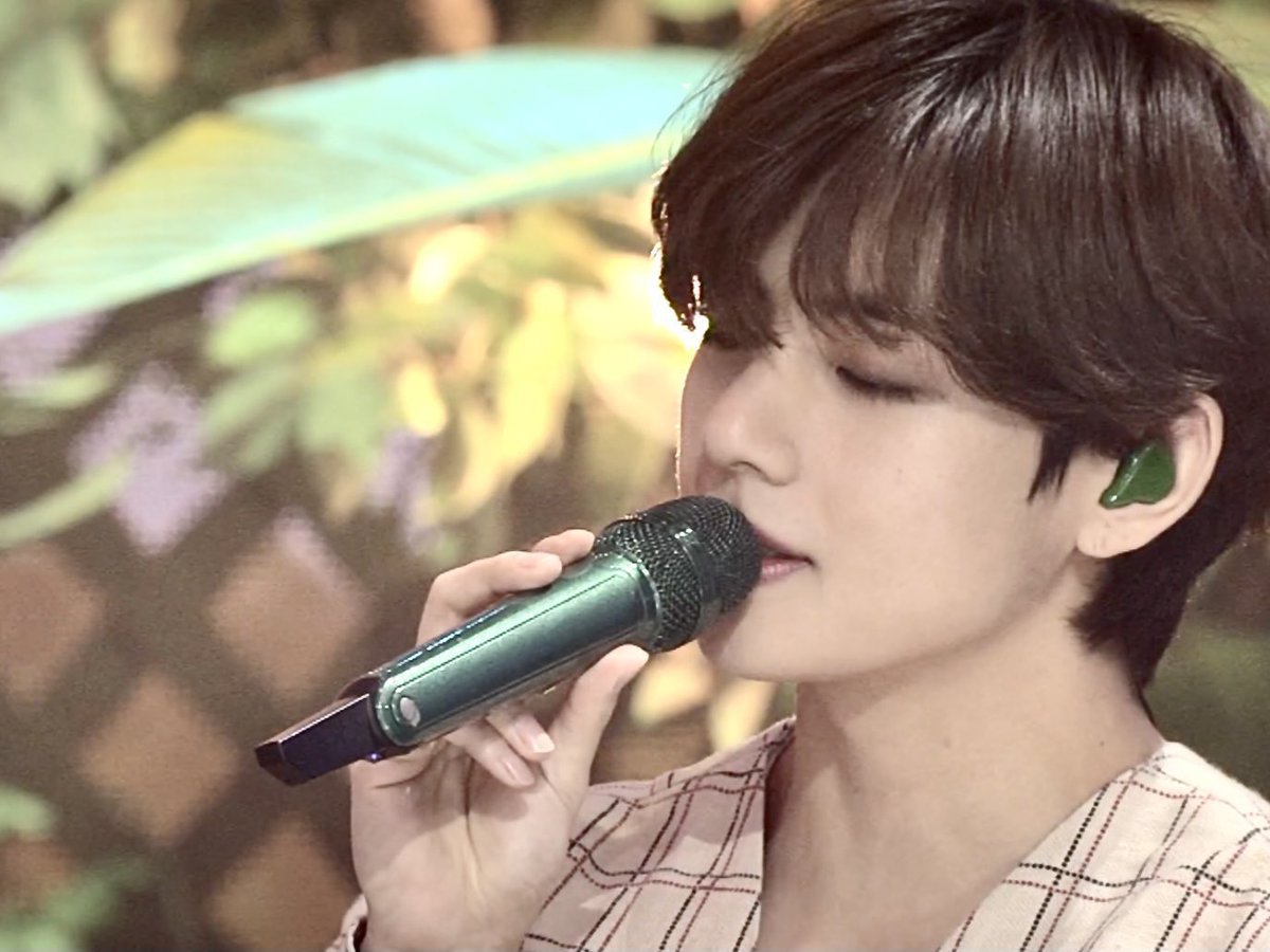 taehyvngpics's tweet photo. https://t.co/yTSQsRcqlG