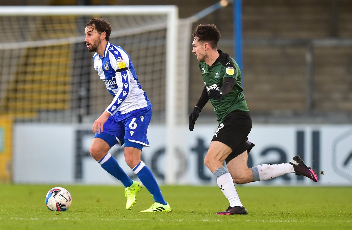 Official_BRFC's tweet photo. 💙 The Rovers players are wearing black armbands today as a mark of respect for the victims of the Avonmouth explosion.

#BristolRovers https://t.co/N2B7HOlcJp