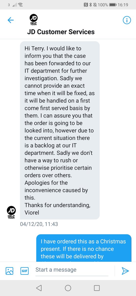 Kimmm2332's tweet photo. @JDSports @JDhelpteam Your service is appalling and your customer service is even worse. No updates or info, no order, no refund. This has been ongoing for 28 days now... https://t.co/5L5E8g1SKH