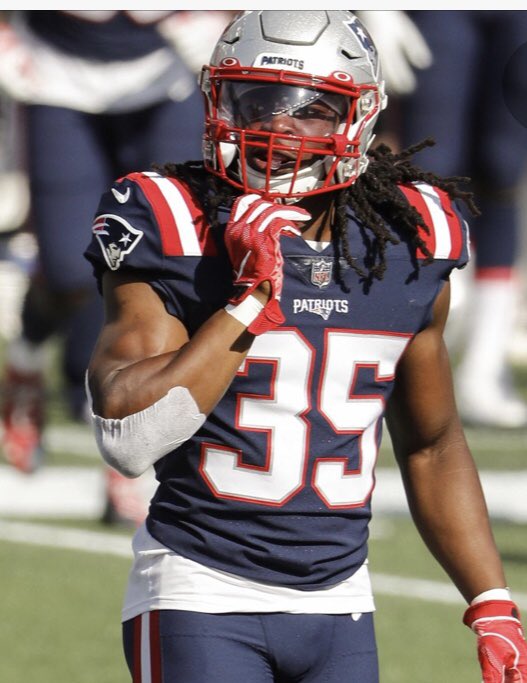 Bri_talksPats's tweet photo. I’m gonna try and cheer up my fellow Pats fans 
 
🚨FreePatriots Jersey contest🚨

💥 LIKE &amp; RT This tweet 💥 
 Must follow me &amp; ⤵️

@ForTheFansMedia 
@HiveUnfiltered 
@GirlsGridiron 

Choice of Winovich, Uche, or Dugger!

Winner announced NEXT Sunday https://t.co/zVbM2N9xXl