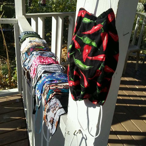 ArchesNews's tweet photo. #COVID19 Masks drying on a gazebo? What's up with that? Find out at https://t.co/ojs6Bs8fLr https://t.co/doScrecO9x