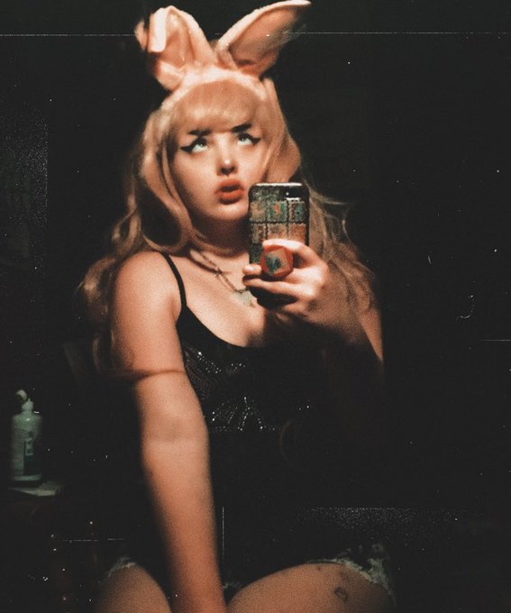 Tip me just because I&rsquo;m the cutest bunny girl around. https://t.co/XLyrBFkoBi<a href="/tag/kinky"class="tags"><span>#kinky</span></a><a href="/tag/gothgirl"class="tags"><span>#gothgirl</span></a><a href="/tag/sw"class="tags"><span>#sw</span></a><a href="/tag/onlyfans"class="tags"><span>#onlyfans</span></a><a href="/tag/balisong"class="tags"><span>#balisong</span></a>