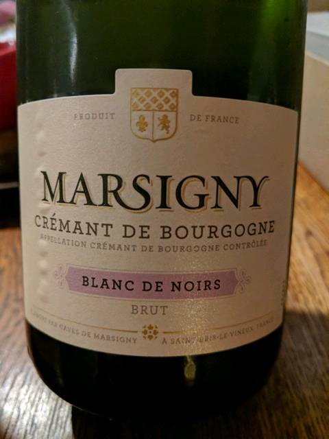 ChrisTonite's tweet photo. Good Crémant de Bourgogne. Lovely flavors and great nos…. Wine from Caves de Marsigny via Vivino: https://t.co/Z9tbVJ75DY https://t.co/y1y0lnZtuJ