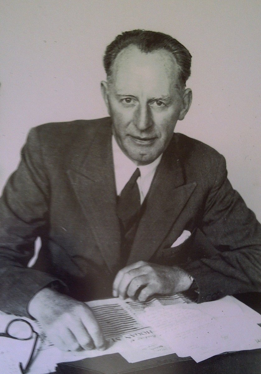 The game was refereed by Paddy O’Keeffe — then secretary of Cork GAA & later General Secretary of the GAA for 35 years from 1929 to ’64 making him the longest ever to serve in the role.8/18