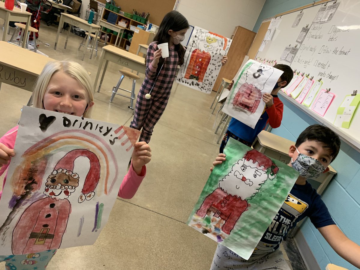 3wlittlefalls's tweet image. Santa art! Love the creativity! #directeddrawing #creativetouches