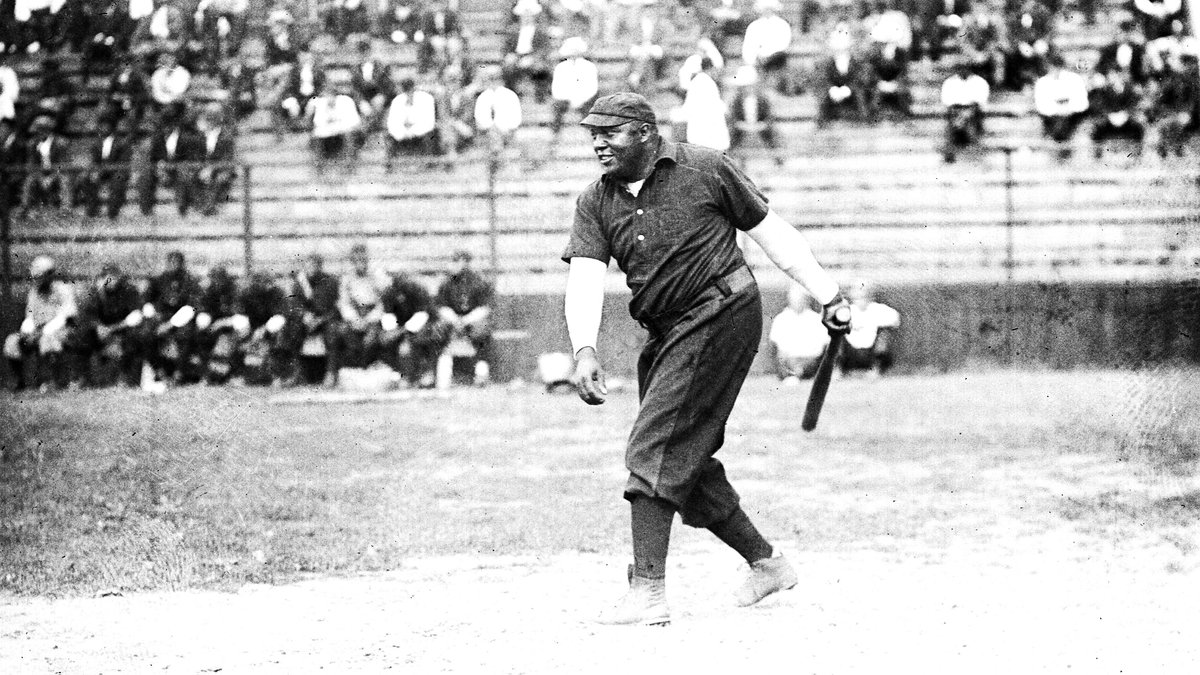 onemichistory's tweet image. Andrew Rube Foster was a huge right hand pitcher born in 1879, He earned his name beating pitcher Rube Waddell of the Philadelphia Athletics, In 1905 he compiled a record of 51-4

Philadelphia Telegraph, "Foster has never been equaled in a pitcher’s box"

link.chtbl.com/PwNlJDPh