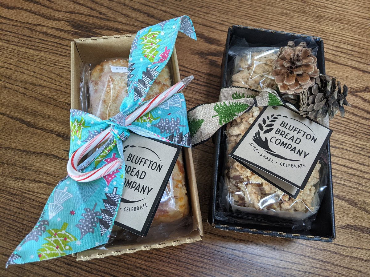 CoachYarnell's tweet photo. Stopped up town at Roots in Bluffton today to purchase some Bluffton Bread. To my surprise senior co-captain @LoganTabler was working her internship with the Bluffton Bread Company! #gotthatbread #internship #BlufftonBread #AsiagoCheddar #sweetpotato https://t.co/hF2tgC19ul