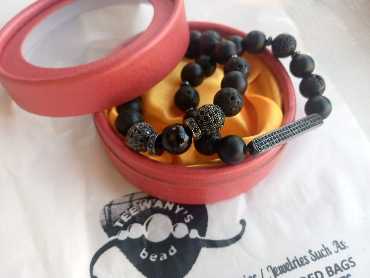 Teewany_beads's tweet photo. Hand beads/ Beaded bracelets
#handbead #handbeads #beadedbracelet #beadedbracelets #bead #beads #handmadejewelry #handmade #africanbeadedracelets #bracelets #bracelet #gemstonejewelry #gemstones #Encounter #Shiloh2020 #handmade #พรีออเดอร์เกาหลี #supportsmallbusiness https://t.co/X97O2Ge6My