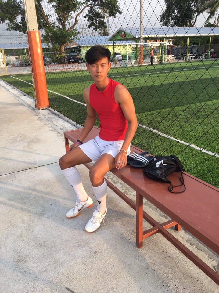ZeedFootball's tweet photo. ตี๋หล่อ ❤️ #นักบอล #นักบอลหล่อ https://t.co/FPYtdzOJEN