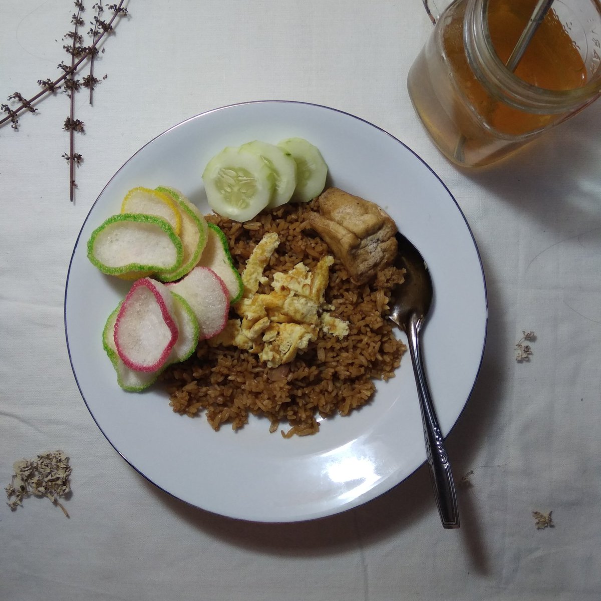 Kang Seungyoon dan misteri nasi goreng- sebuah thread tidak penting