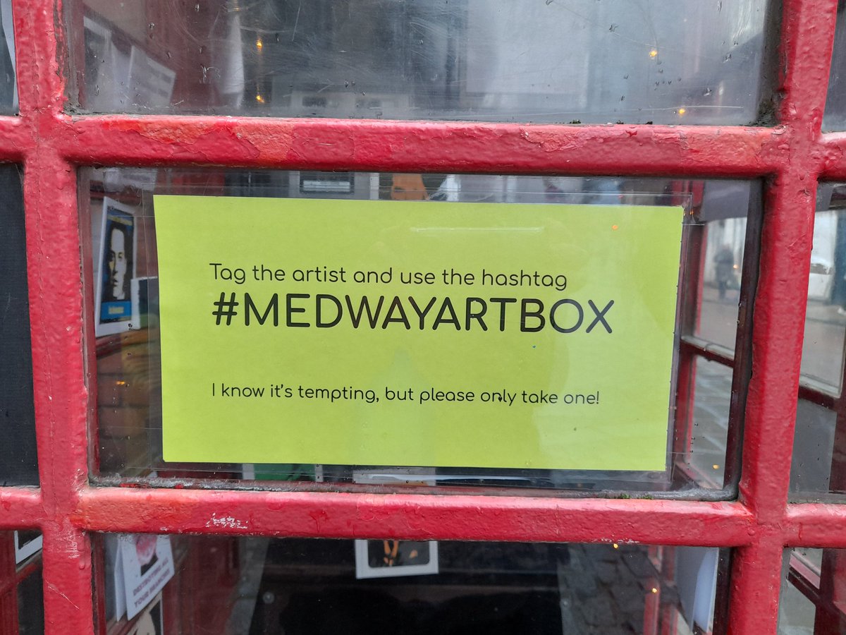 Tazi64's tweet photo. Great initiative in #Rochester High Street today where #local artists give away postcards of their work. I particularly like one of the messages on the glass. Very apt
#PunchTodayInTheFace
#MedwayArtBox https://t.co/gG00g50pW4