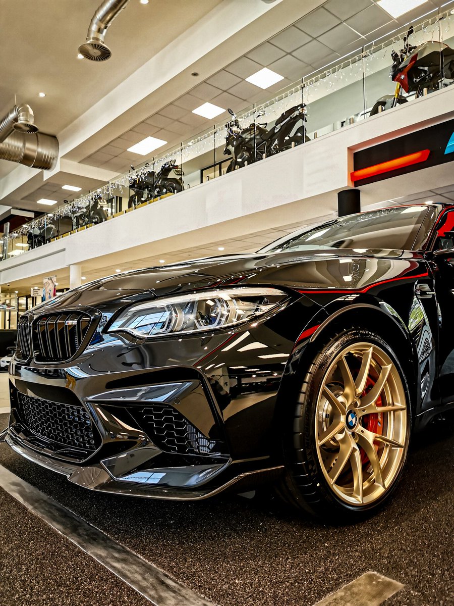 irfaanmoolla's tweet photo. The HOTTEST M CAR in town 😍
BMW M2 CS 🔥 https://t.co/uZEiEbFnWF
