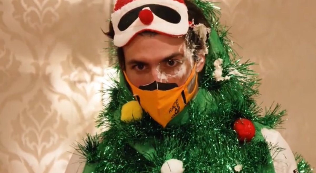 We love seeing Carlos’ antics 