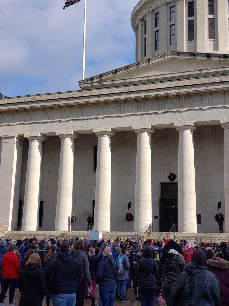 SAColumbus's tweet photo. Currently at the Rally for Justice at the statehouse! We need to indict the deputy that murdered Casey Goodson, Jr., and divert funds from our bloated police and sheriffs budget towards housing, jobs, and education!
#WeStandWithTank #CaseyGoodson #DefundThePolice https://t.co/10GvXrQynU
