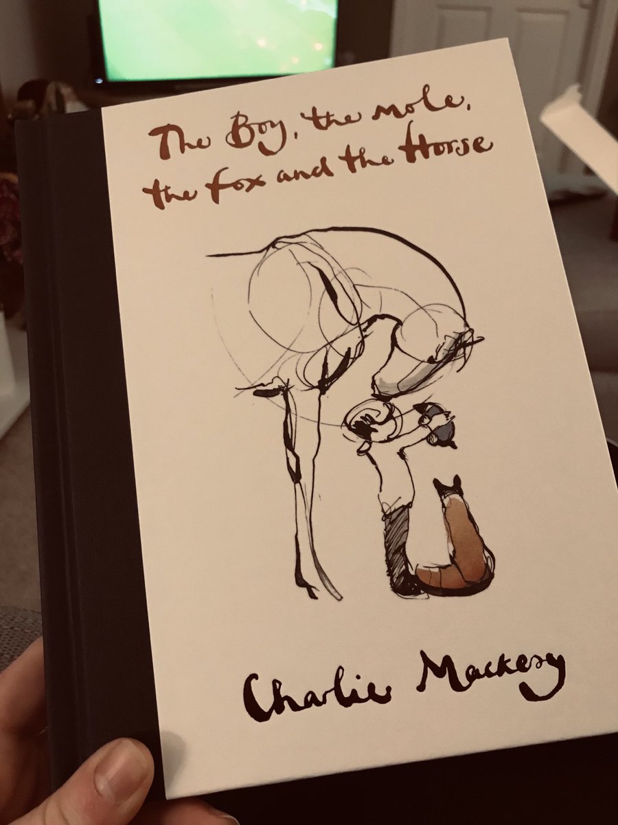 SProsolek's tweet photo. Can not wait to get stuck into this. I have been dying to read it for what seems like ages. Spending my evening relaxing with a great book is the best kind of self care. 📚🎄🐴 💕 https://t.co/82pjfbiyUC