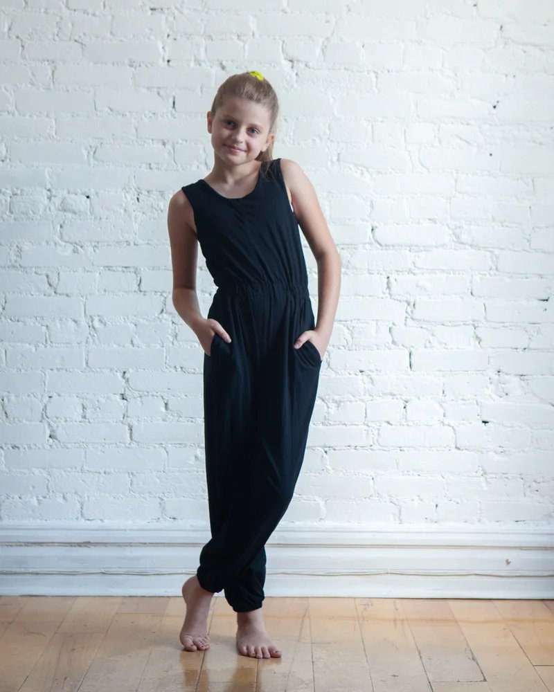 True Bias - US women's size 0-30, plus children's and men's versions of many of their patterns!  https://shop.truebias.com/&nbsp;