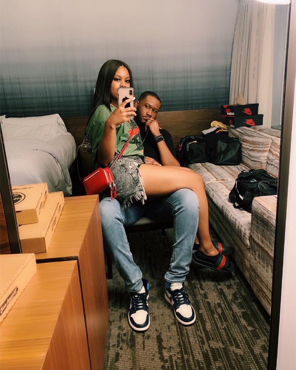 blacktwiterthrd's tweet image. 