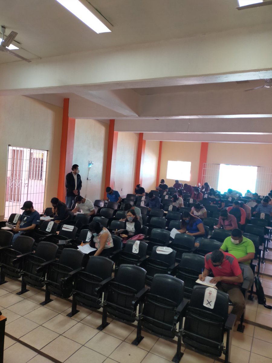 Tcastellano1974's tweet photo. #EnEstosMomentos en las sedes alternas de Tuxtla, Suchiapa, Chiapa de Corzo, Ocozocuautla de Espinosa y Acala se aplica el examen para aspirantes a CAEs y SE segundo turno de la 06 Junta Distrital del @INE_Chiapas @INEMexico https://t.co/UkuffPjiEQ