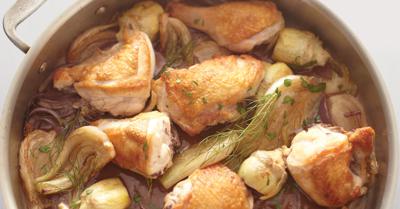 JimInLancaster's tweet photo. All these chicken recipes require is one pot, pan, or baking dish and can be prepared with little effort and minimal cleanup. https://t.co/YthYZGqj0Y https://t.co/q1XwhEC7wJ