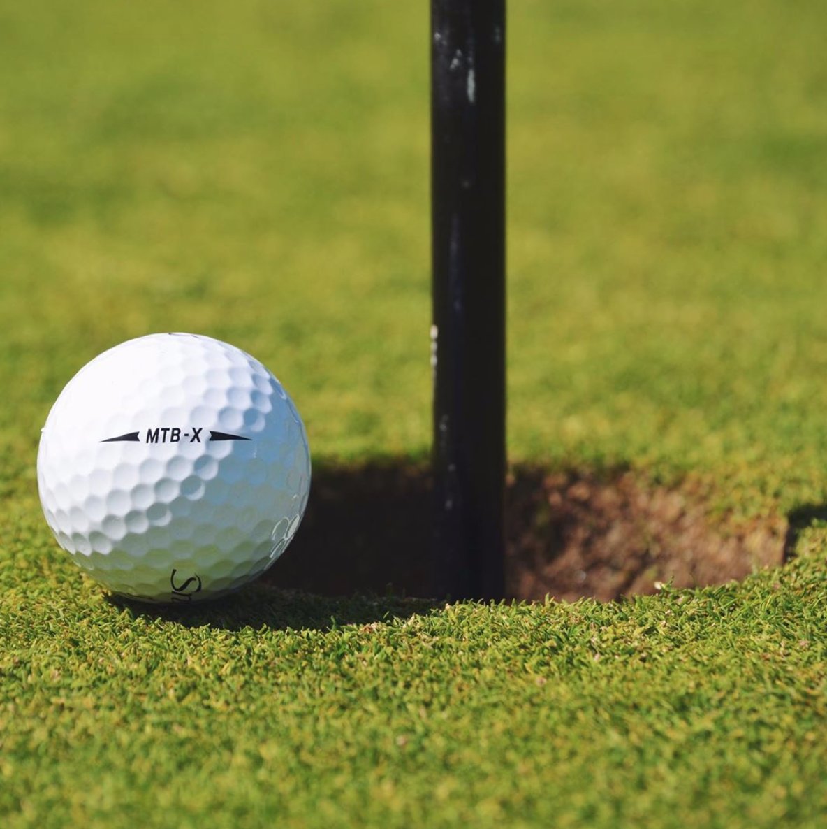 🚚 📦 Today is the LAST DAY TO ORDER if you want Snell #golf balls dropping into your letter box this Christmas. Click snellgolf.uk/shop