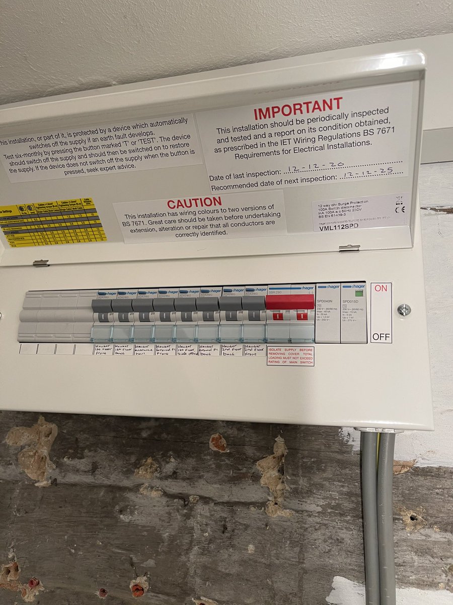 GJElectrical's tweet photo. 4 old fuse boards, combined into new 18way and 12 way consumer units, complete with SPD and RCBO’s. @hageruk #hagergang #saturday #work #weekend #Northampton https://t.co/Klog8JQL0S