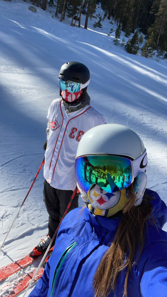 Flealis's tweet photo. @adamcarolla Our F tard governor said to get out side. So we’ll get it on, one the slopes. https://t.co/OxX91Mr3Sz